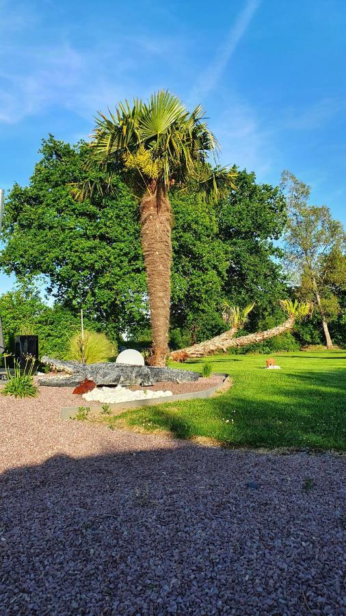 Le Coup De Foudre Bed & Breakfast Le Molay-Littry Ngoại thất bức ảnh