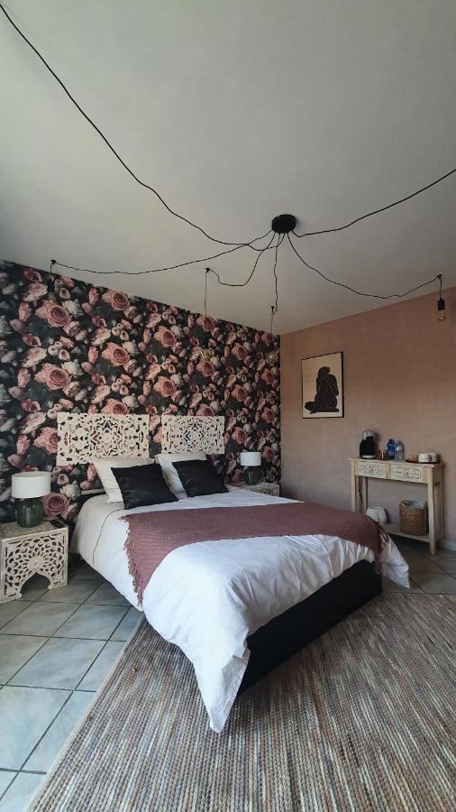 Le Coup De Foudre Bed & Breakfast Le Molay-Littry Ngoại thất bức ảnh